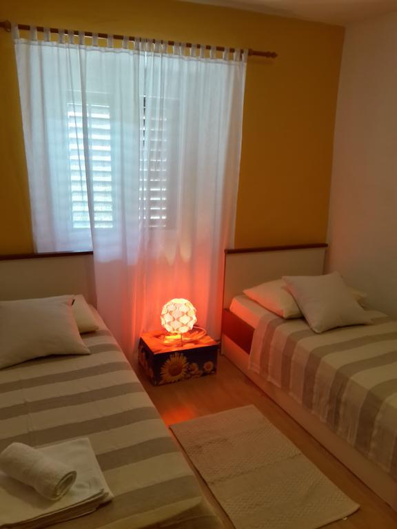 Mili Apartament Vela Luka Luaran gambar